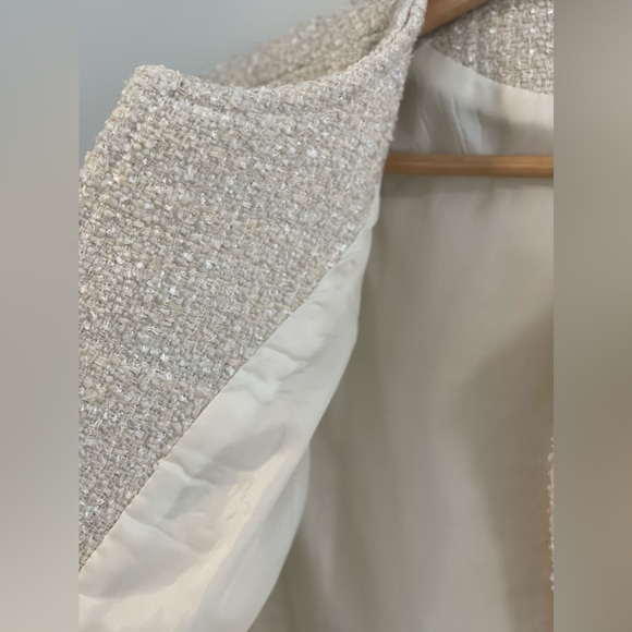 Basic Ivory Tweed Jacket - Picture 12 of 14